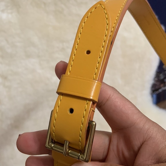 Louis Vuitton Petit Noe drawstring shoulder bag Epi - Picture 5 of 7